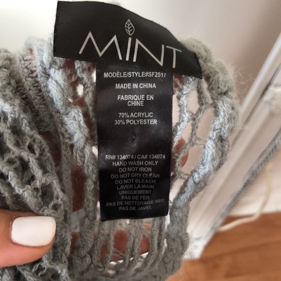 Loop scarf - Picture 3 of 3